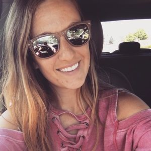 Meet your Posher, Gretchen